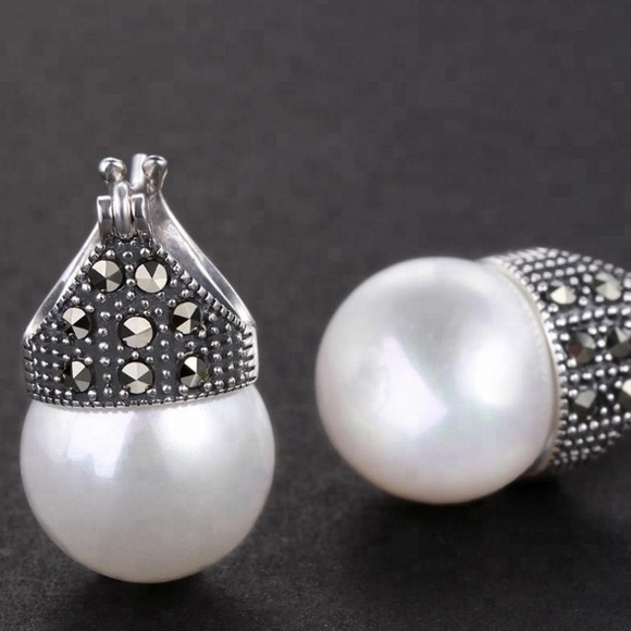 Pearl earring - Picture 5 of 6